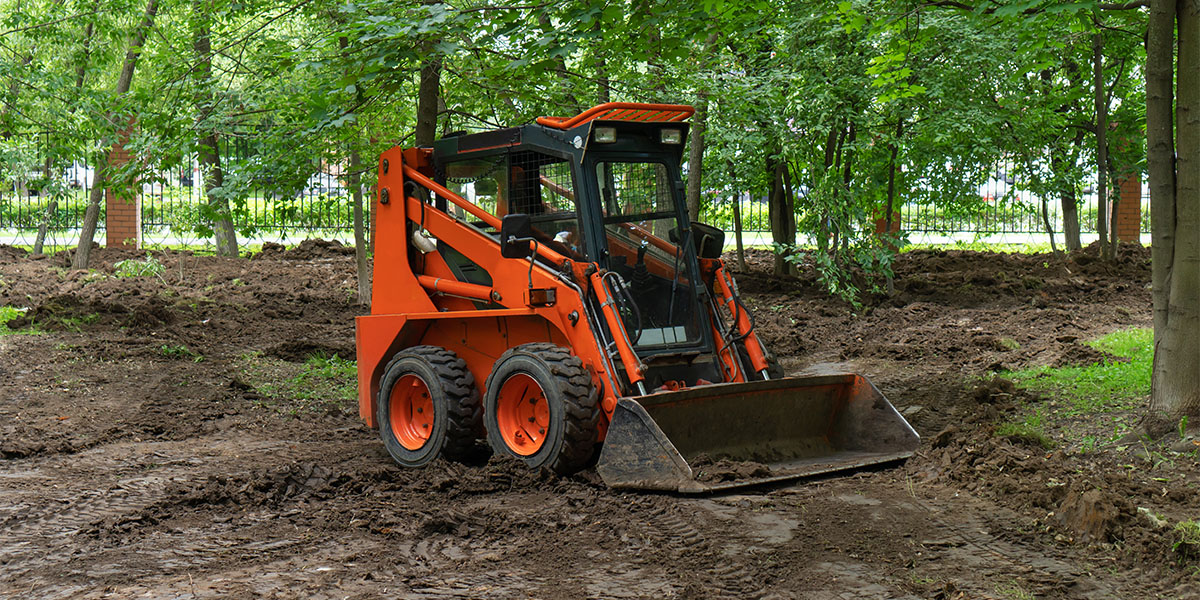 8 Tips for Renting a Skid Steer Equipment Trader